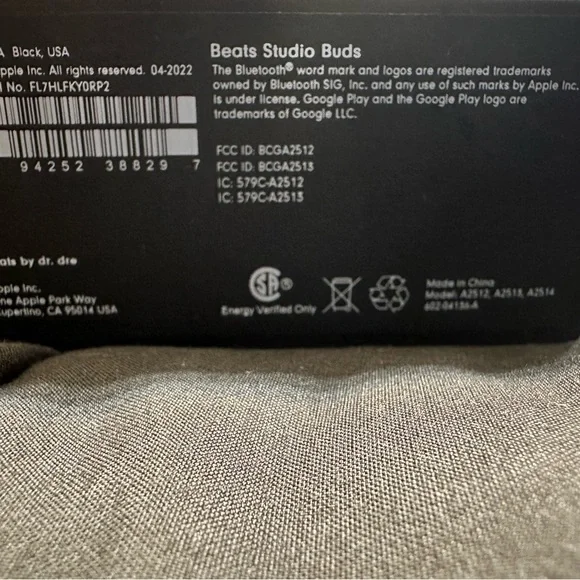 Beats Studio Buds